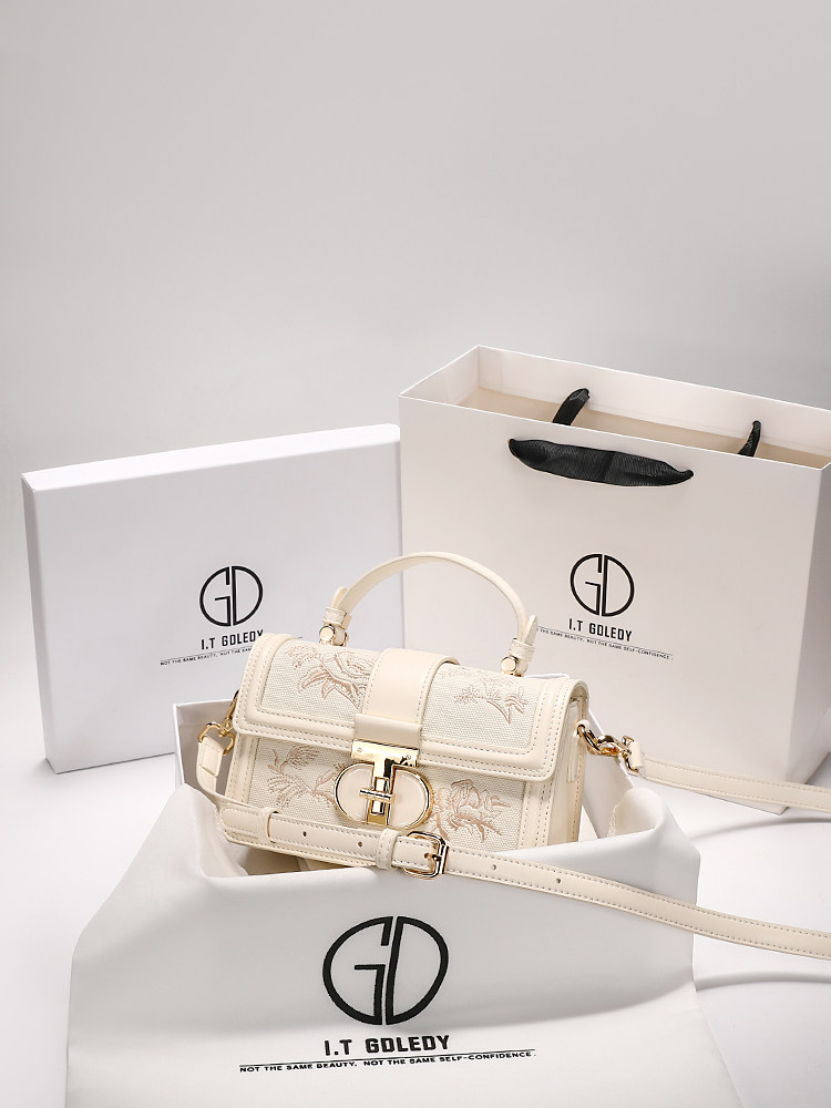Luxury Bags From China - حقيبة يد أنيقة وفاخرة مربعة الشكل