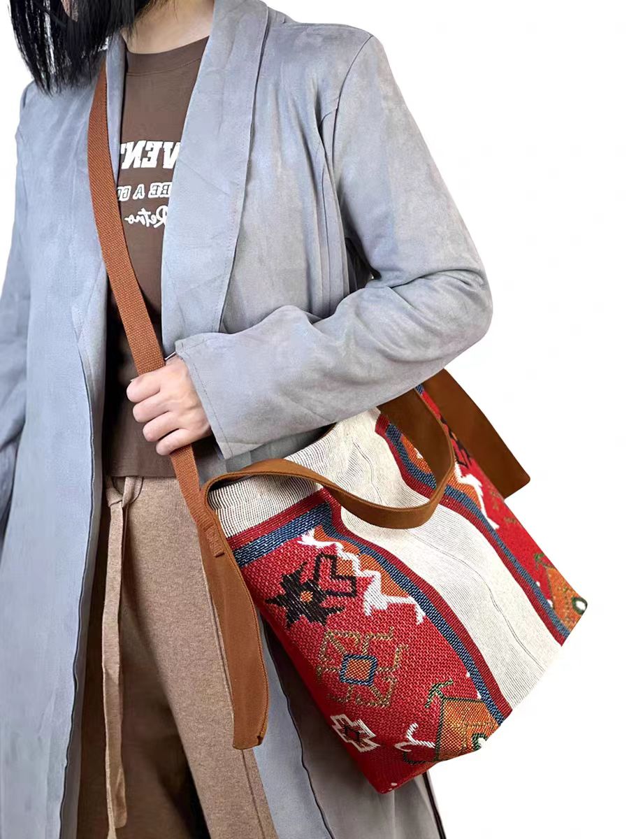 Luxury Bags On Sales - حقائب نسائية فاخرة حقيبة كتف قماشية