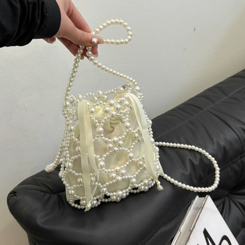 حقائب كتف وحقائب كروس بيضاء مط - مراجعة Luxury Bags On Sales وسعره