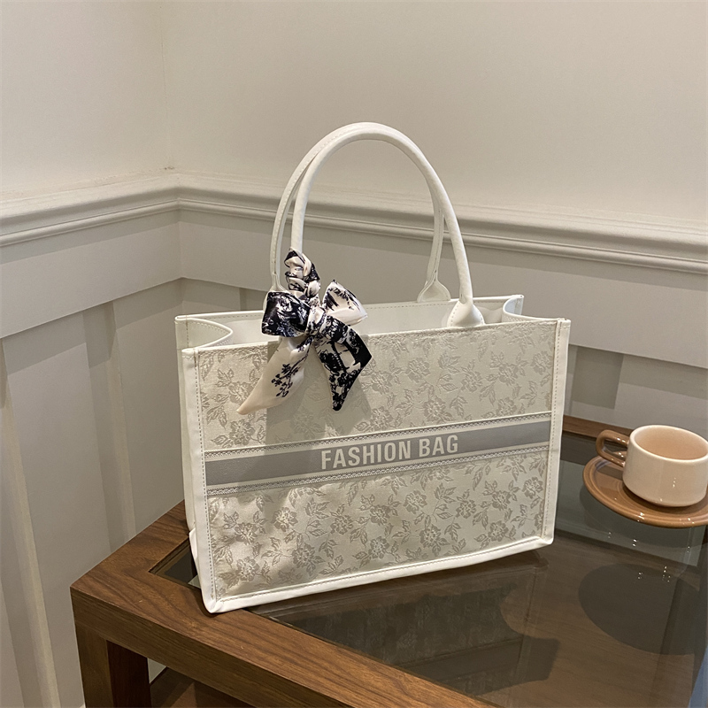 حقيبة يد نسائية فاخرة وأنيقة م - مراجعة Luxury Bags Shopping وسعره