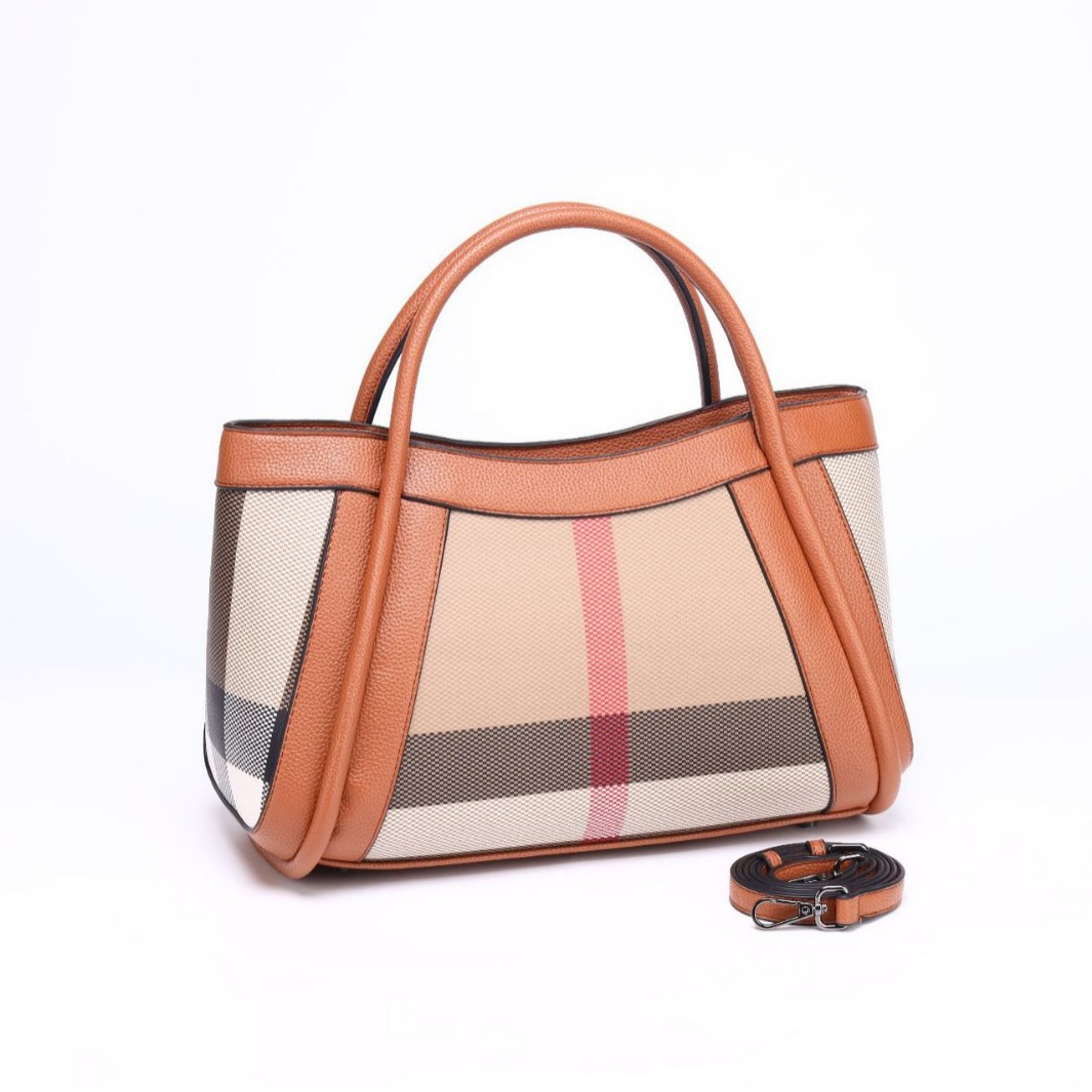 حقيبة حفاضات فاخرة للنساء بتصم - مراجعة Luxury Bags Must Have وسعره
