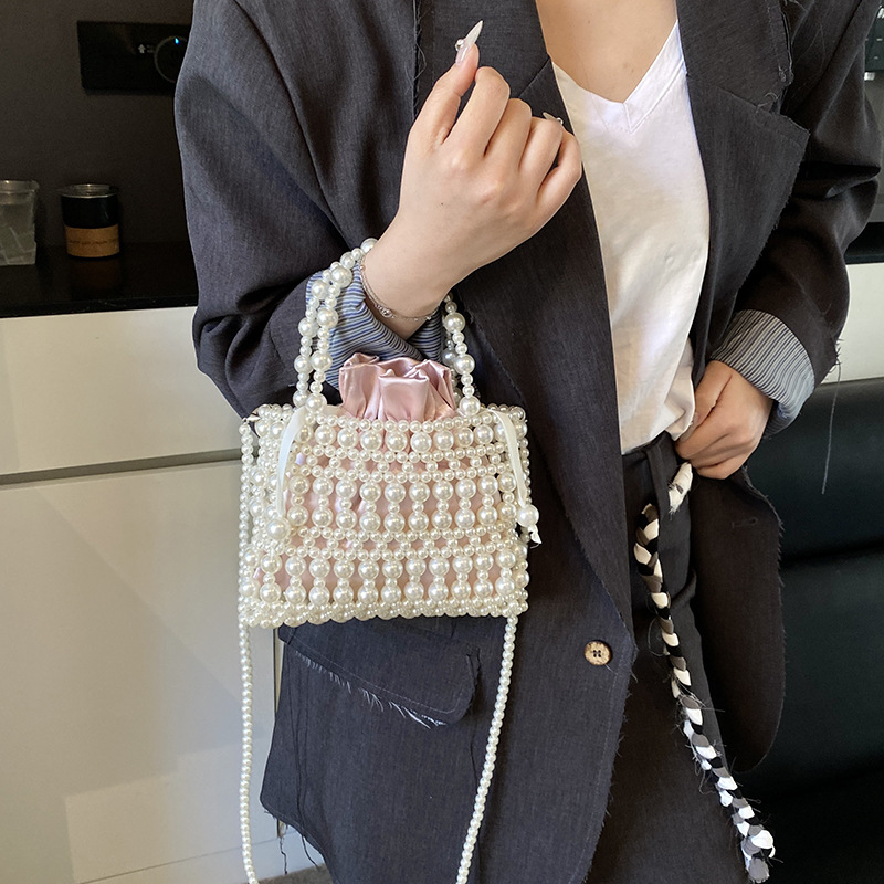 حقيبة كروس خفيفة من اللؤلؤ الف - مراجعة Luxury Bags For Summer وسعره