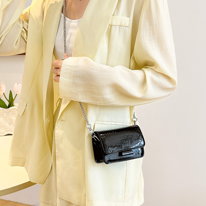 حقيبة كتف نسائية فاخرة بتصميم  - مراجعة Luxury Bags For Summer وسعره