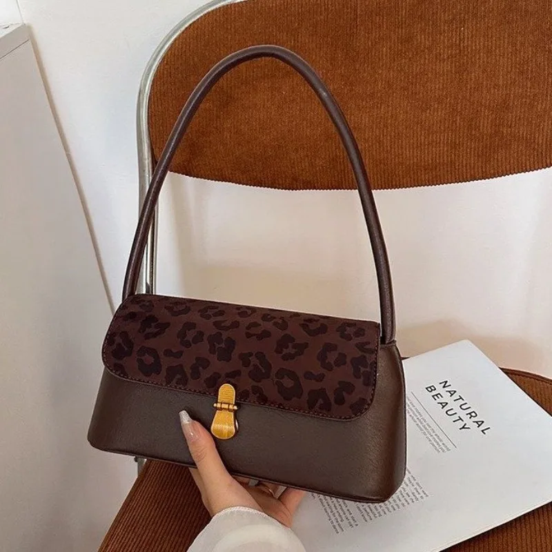 حقيبة حفاضات باريسية أنيقة للن - مراجعة Luxury Bags Must Have وسعره